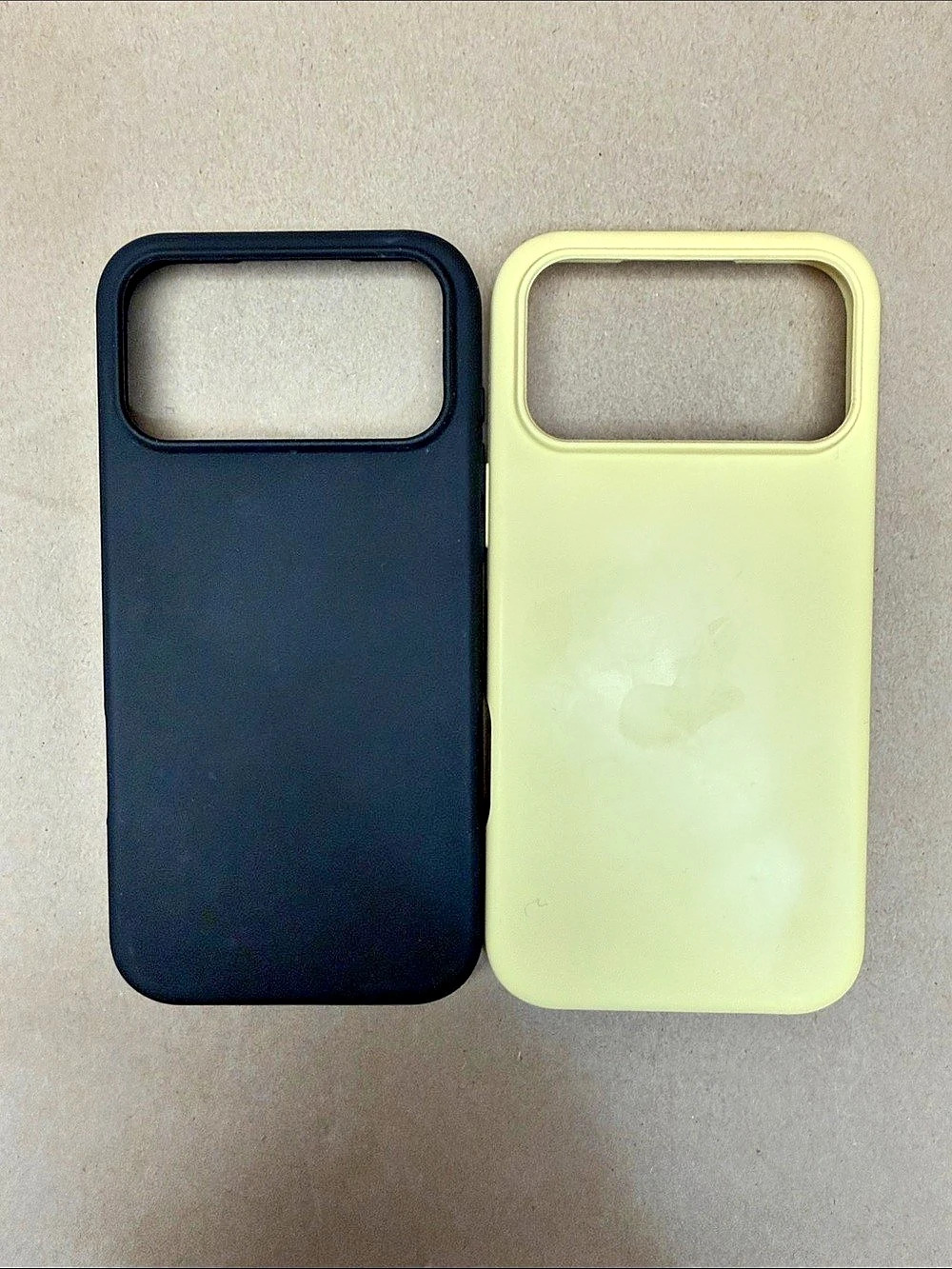 Poppy Phone Case Set Black & Yellow